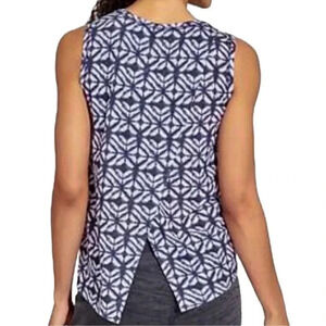 Athleta - Breezy Bella Split Back Tank Blue Geometric Ikat Print - Size Small